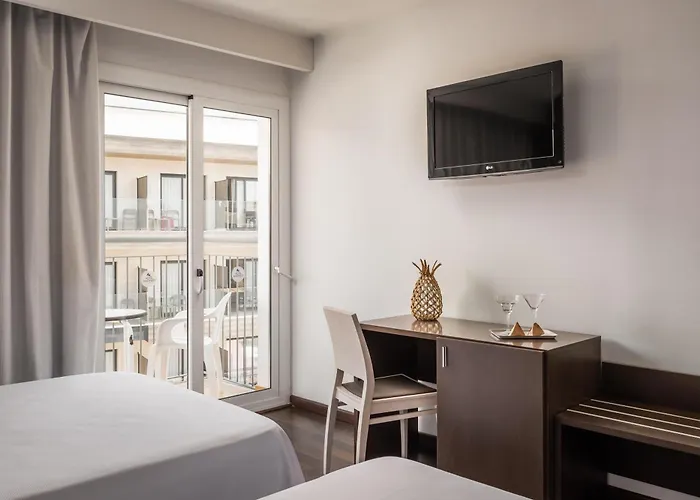 The Place Mariner By Alegria Adults Only Λορέτ Ντε Μαρ