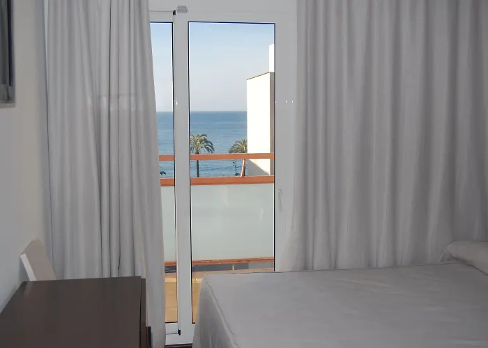 The Place Mariner By Alegria Adults Only 4*